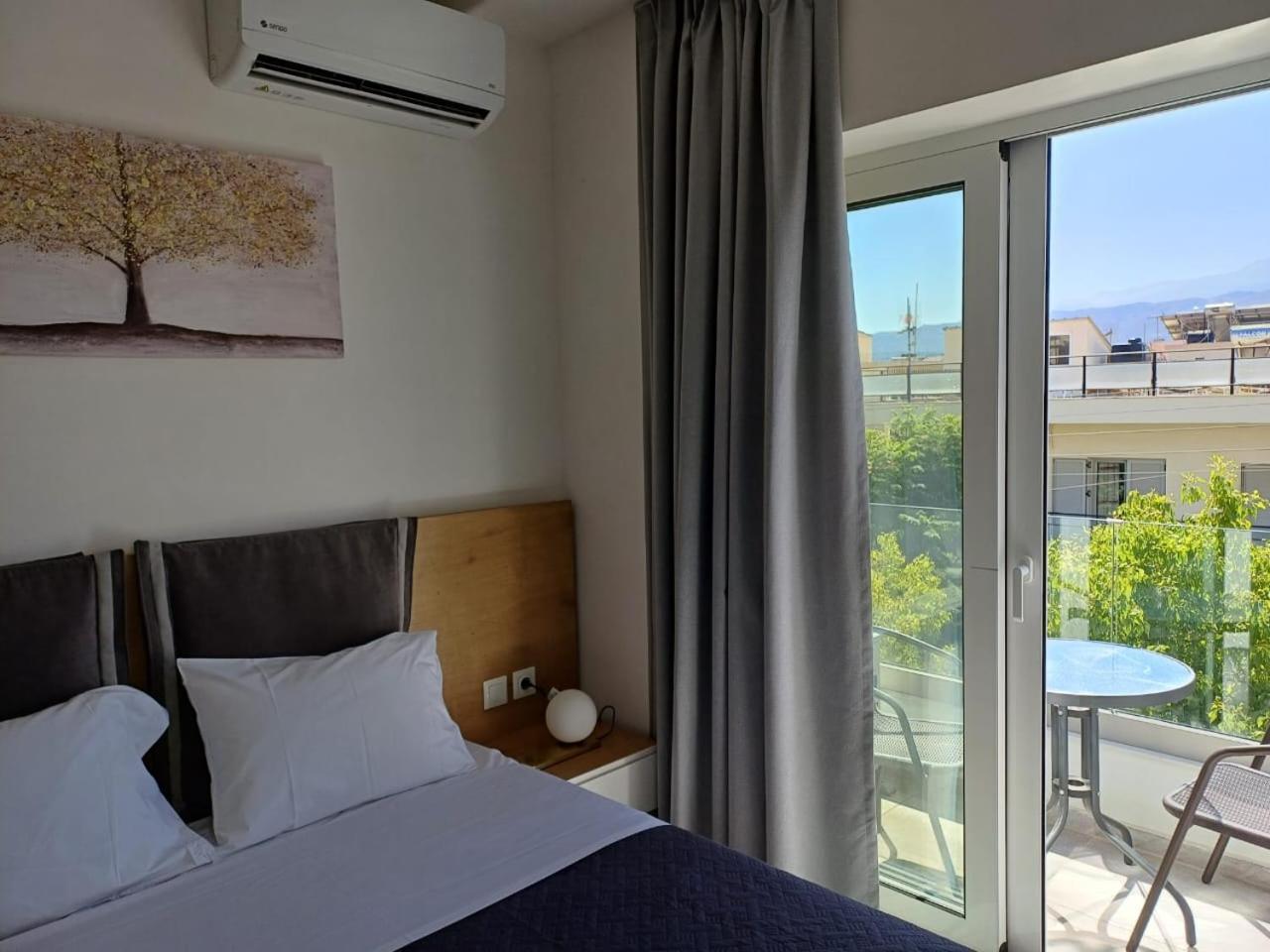 Deluxe City Hotel Chania  Екстер'єр фото
