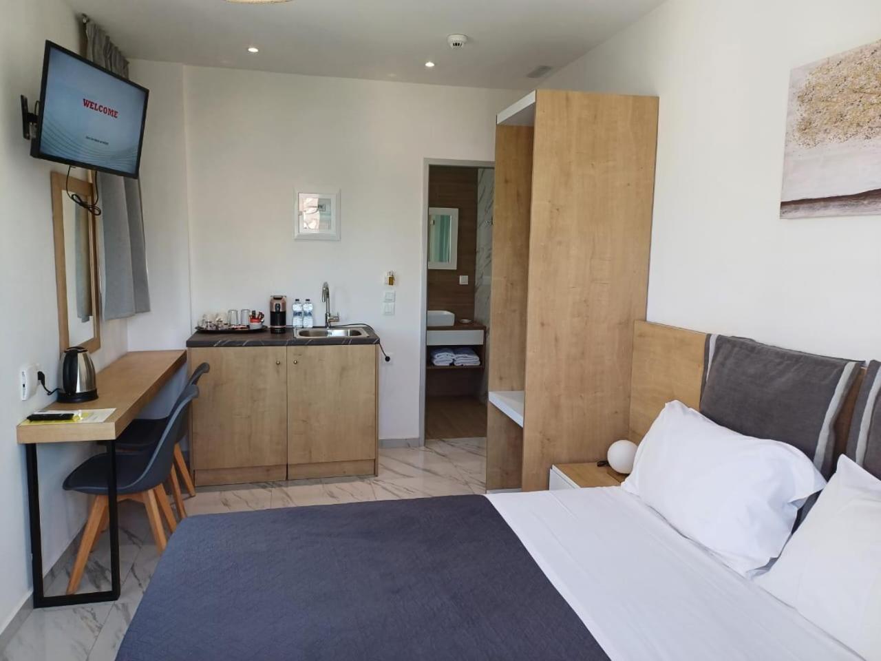 Deluxe City Hotel Chania  Екстер'єр фото