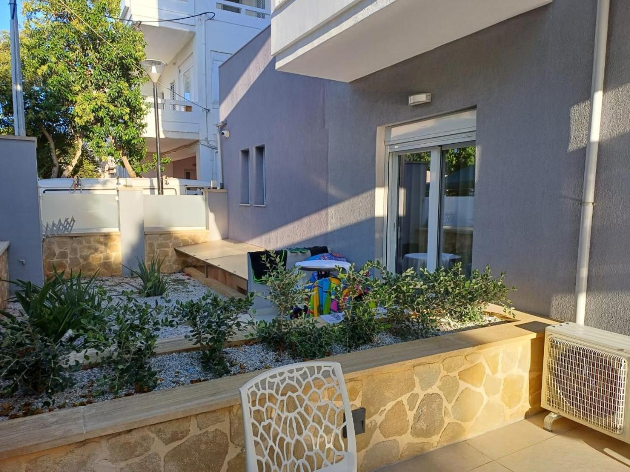 Deluxe City Hotel Chania  Екстер'єр фото